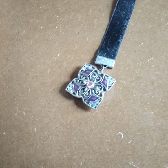 Victorian Like Bookmarks - Picture 2 of 5